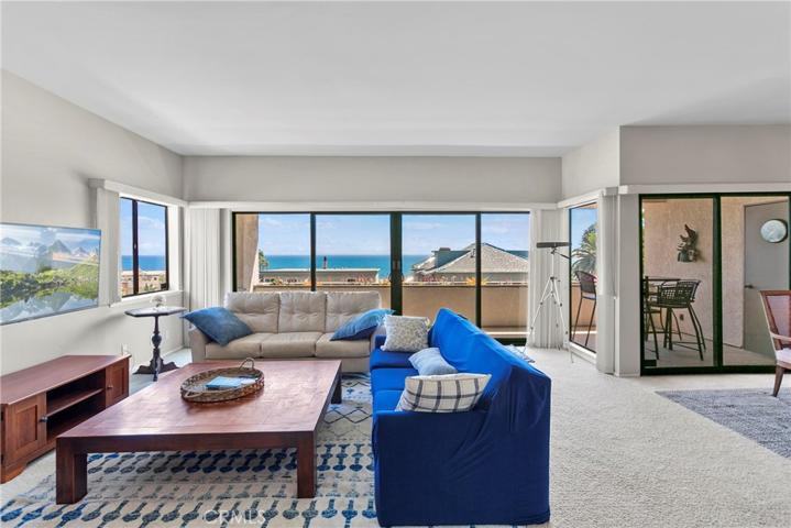 690 Cliff Drive Unit R1, Laguna Beach, California 92651