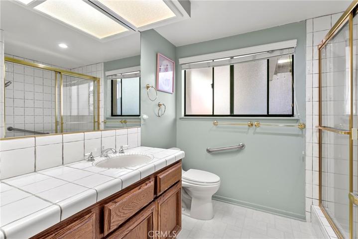690 Cliff Drive Unit R1, Laguna Beach, California 92651
