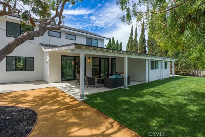 1621 Indus Street, Newport Beach, California 92660