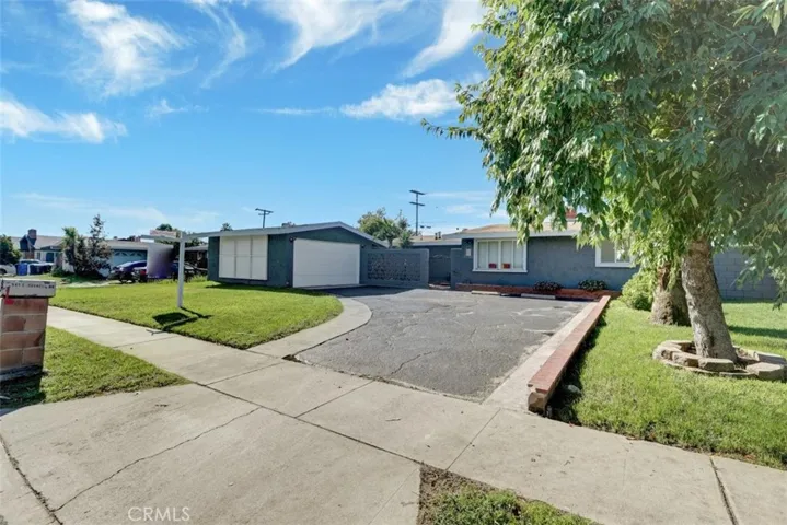 581 E Cornell Drive, Rialto, California 92376
