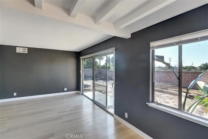 581 E Cornell Drive, Rialto, California 92376
