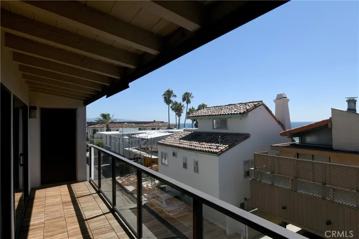 2516 Ocean Drive, Manhattan Beach, California 90266