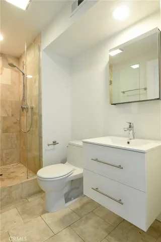2516 Ocean Drive, Manhattan Beach, California 90266