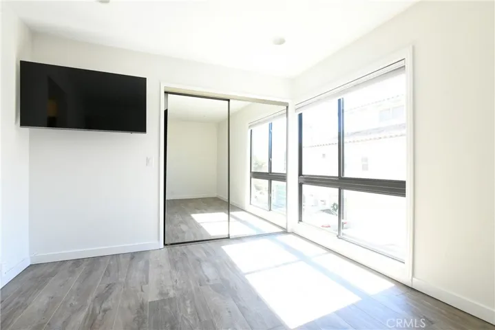 2516 Ocean Drive, Manhattan Beach, California 90266