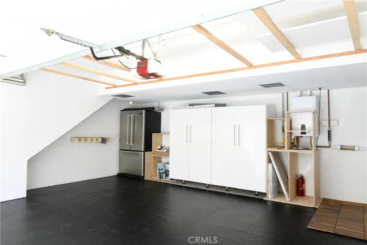 2516 Ocean Drive, Manhattan Beach, California 90266