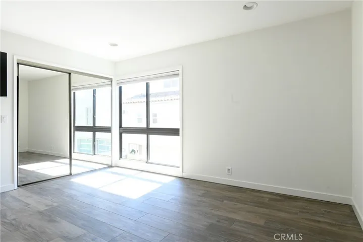 2516 Ocean Drive, Manhattan Beach, California 90266