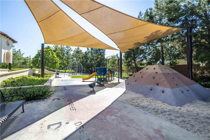 127 Sugar Cane, Irvine, California 92620