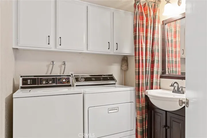 322 Canyon Crest Lane, Lake Arrowhead, California 92352