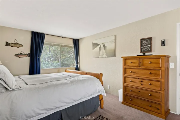 322 Canyon Crest Lane, Lake Arrowhead, California 92352