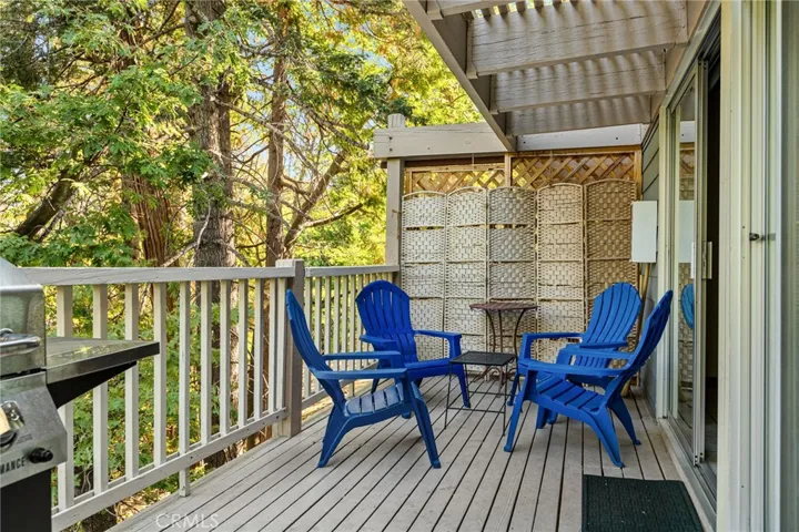 322 Canyon Crest Lane, Lake Arrowhead, California 92352