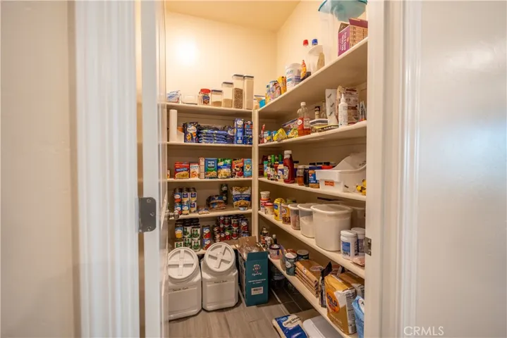 3510 Oak Lake Lane, Shafter, California 93263