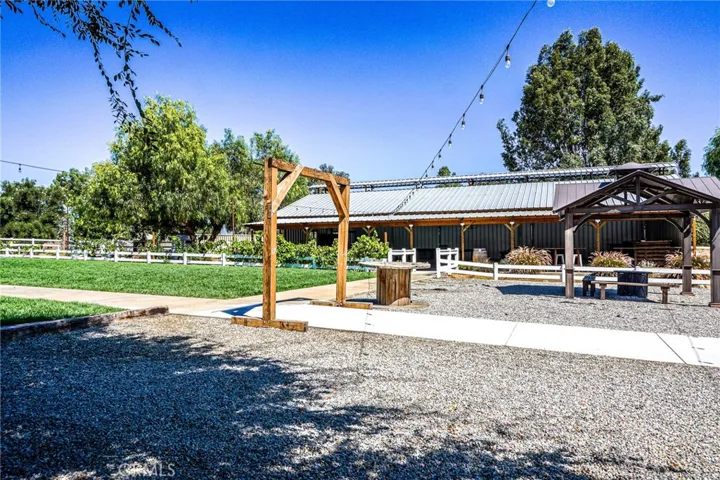 33121 Christine Lane, Winchester, California 92596