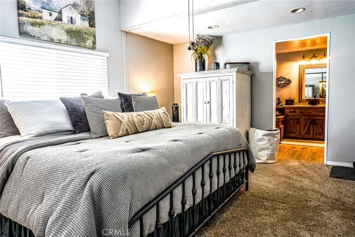 33121 Christine Lane, Winchester, California 92596