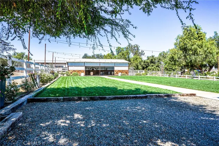 33121 Christine Lane, Winchester, California 92596