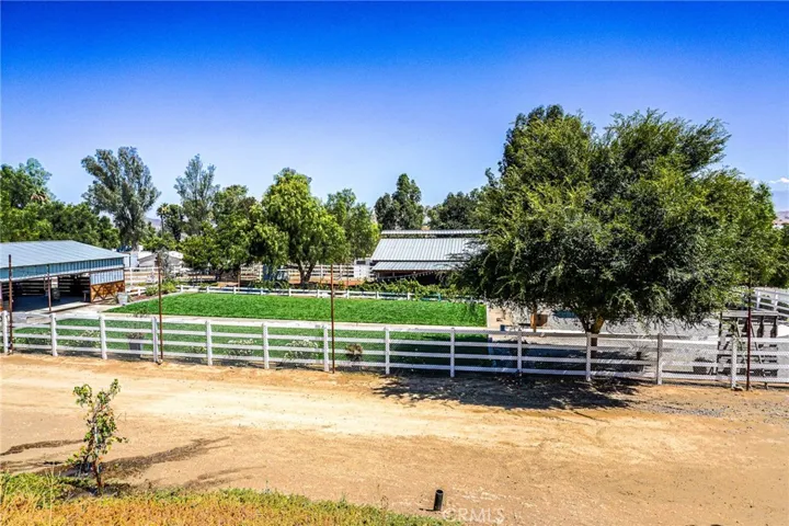 33121 Christine Lane, Winchester, California 92596