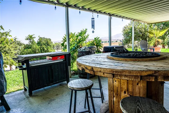 33121 Christine Lane, Winchester, California 92596