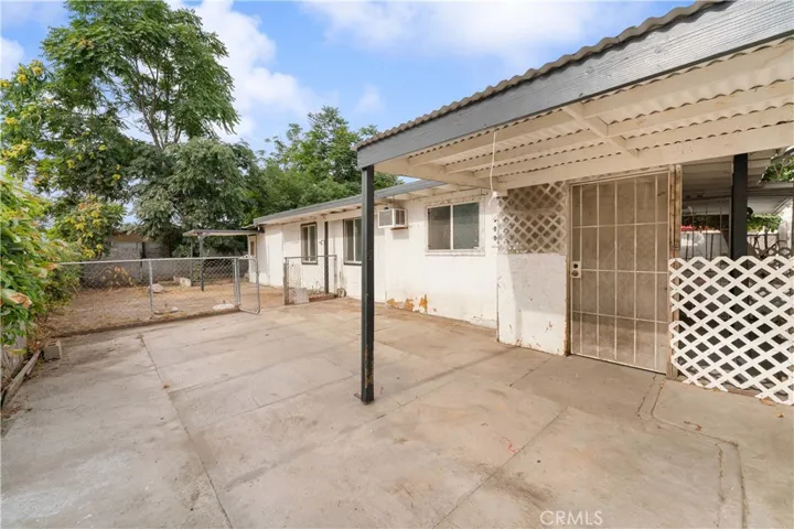 135 E 11th Street, San Bernardino, California 92410