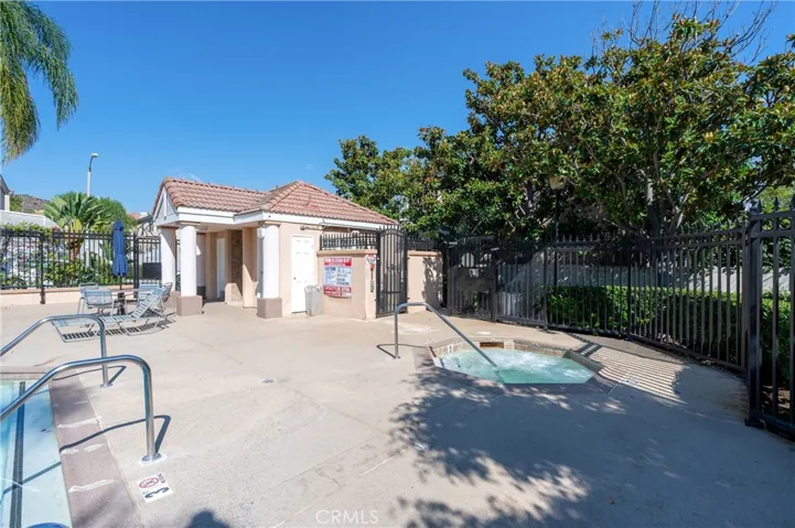 2205 Mira Monte Street, Corona, California 92879
