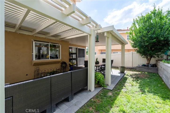 2205 Mira Monte Street, Corona, California 92879