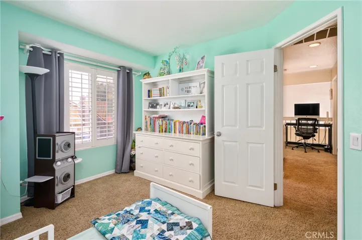 2205 Mira Monte Street, Corona, California 92879