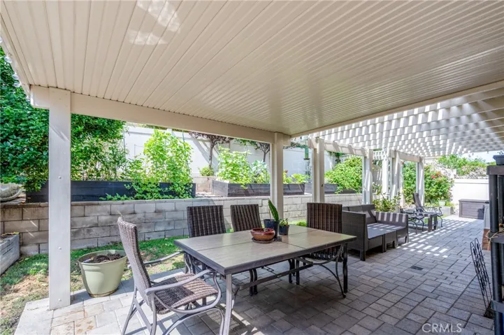 2205 Mira Monte Street, Corona, California 92879