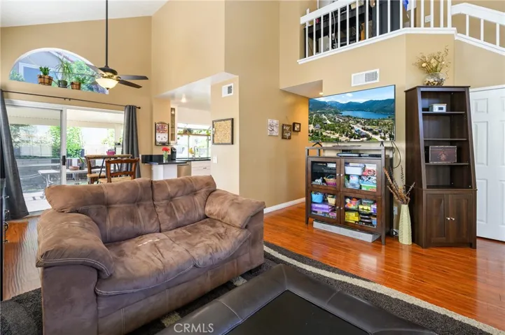 2205 Mira Monte Street, Corona, California 92879