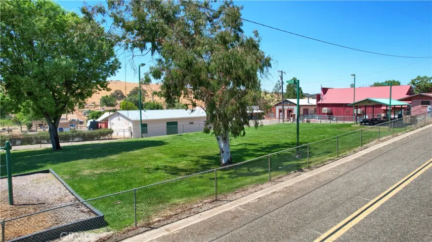 2876 High Street, Hornitos, California 95325