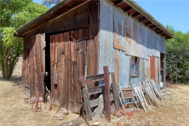 2876 High Street, Hornitos, California 95325