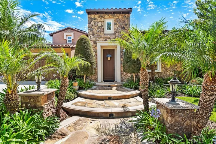 28 Drackert, Ladera Ranch, California 92694