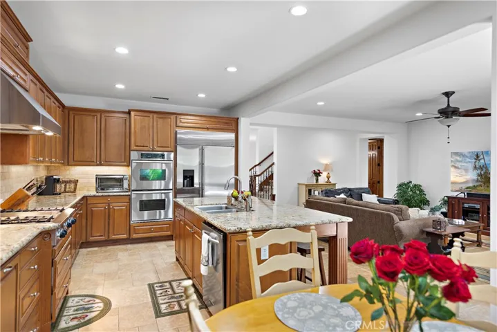 28 Drackert, Ladera Ranch, California 92694