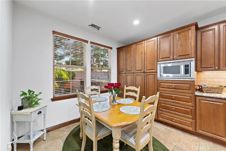 28 Drackert, Ladera Ranch, California 92694