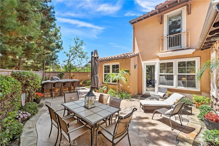 28 Drackert, Ladera Ranch, California 92694