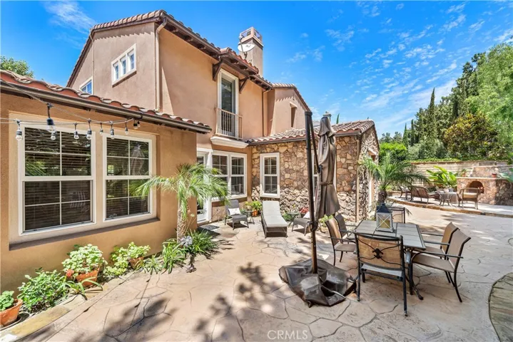 28 Drackert, Ladera Ranch, California 92694