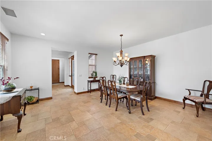 28 Drackert, Ladera Ranch, California 92694