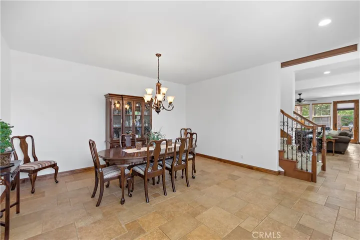 28 Drackert, Ladera Ranch, California 92694