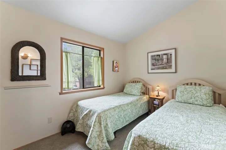 27511 Cappy Drive, Lake Arrowhead, California 92352