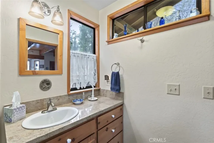27511 Cappy Drive, Lake Arrowhead, California 92352