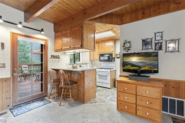 27511 Cappy Drive, Lake Arrowhead, California 92352