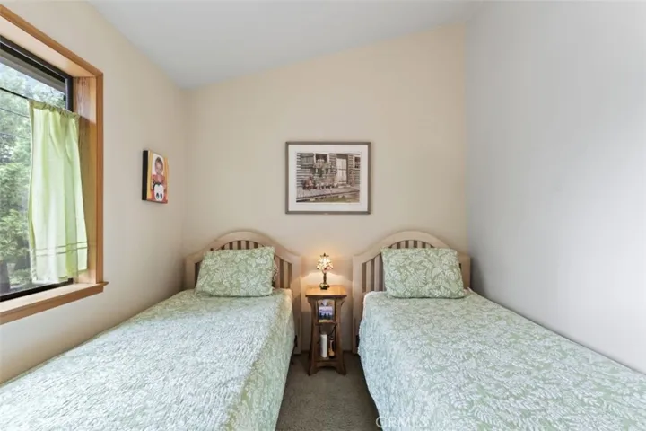 27511 Cappy Drive, Lake Arrowhead, California 92352