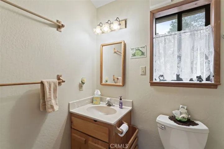 27511 Cappy Drive, Lake Arrowhead, California 92352