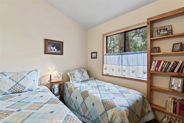 27511 Cappy Drive, Lake Arrowhead, California 92352