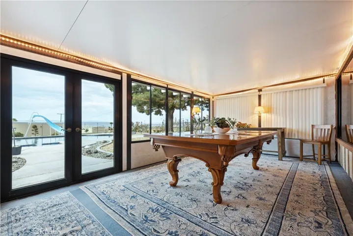 Game Room/Formal Dining Room