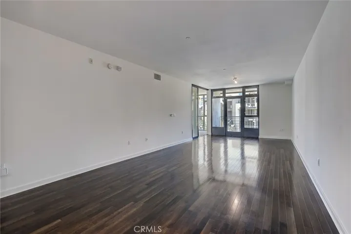 13045 Pacific Promenade Unit 318, Playa Vista, California 90094
