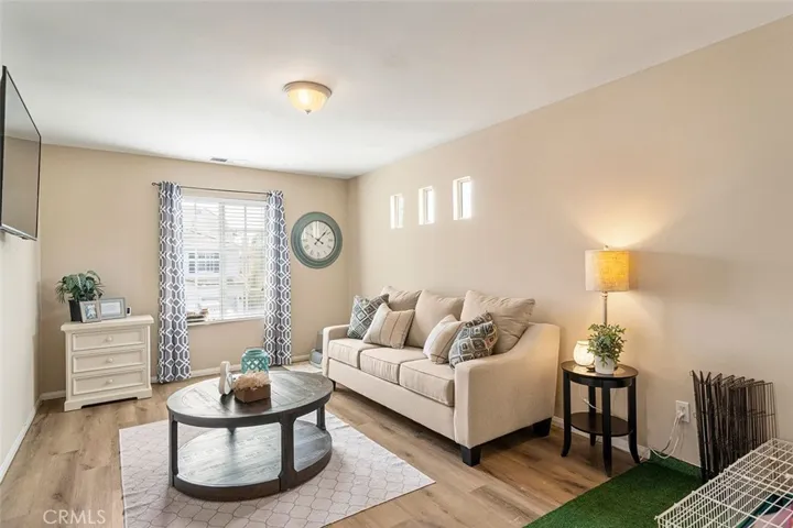 44005 Cindy Circle, Temecula, California 92592