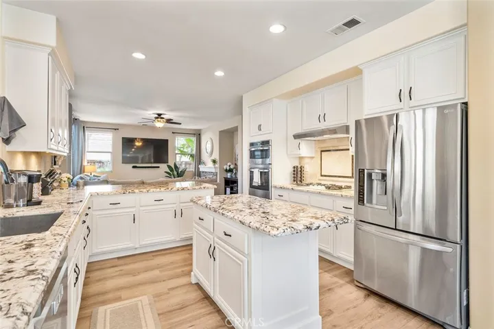 44005 Cindy Circle, Temecula, California 92592