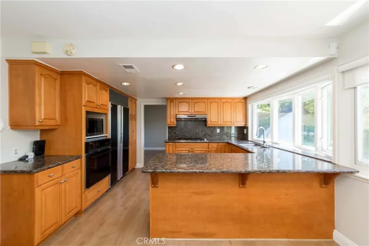 4925 Rockvalley, Rancho Palos Verdes, California 90275