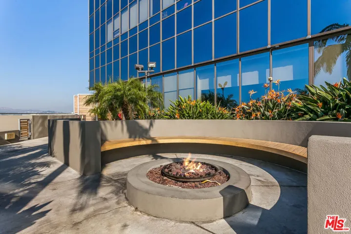 1100 Wilshire Boulevard Unit 2006, Los Angeles, California 90017