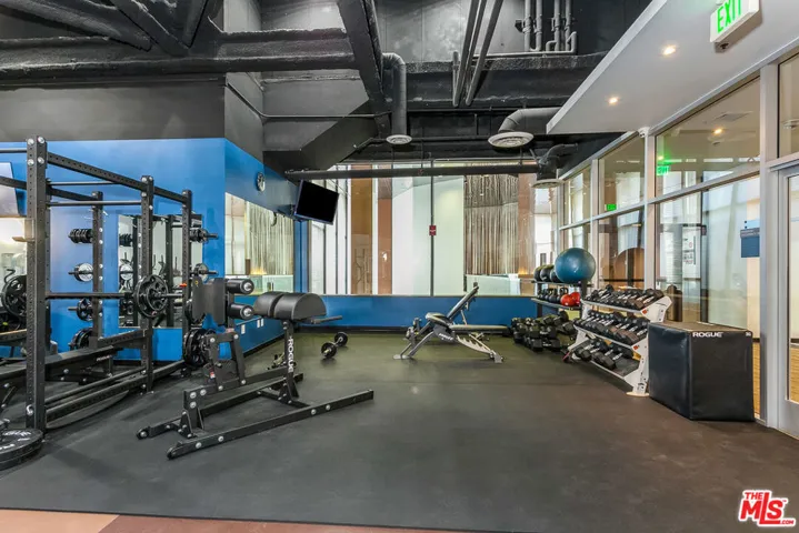 1100 Wilshire Boulevard Unit 2006, Los Angeles, California 90017