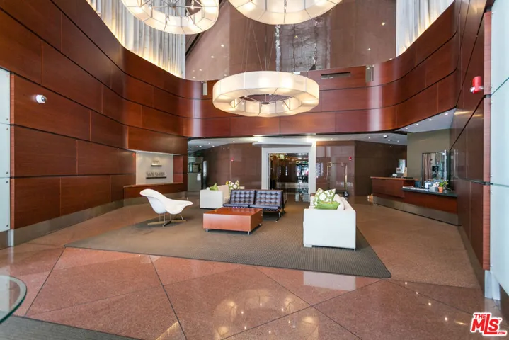 1100 Wilshire Boulevard Unit 2006, Los Angeles, California 90017