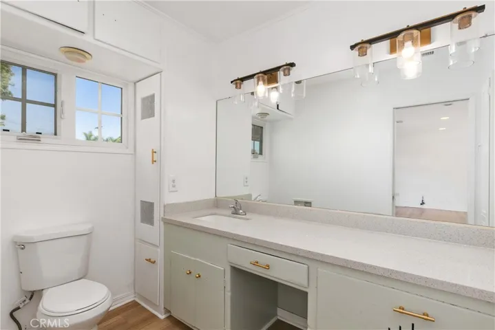 3569 Lees Avenue, Long Beach, California 90808